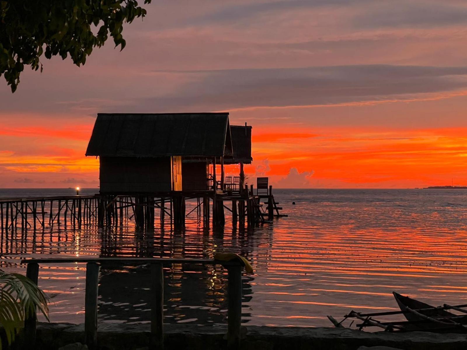 Indos Homestay-raja Ampat Holiday home *